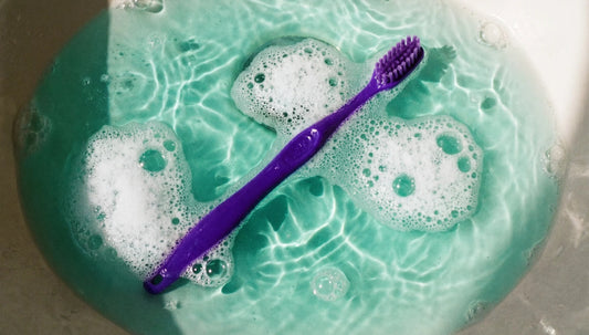 Does Rinsing Your Toothbrush Actually Clean It? What the Research Shows